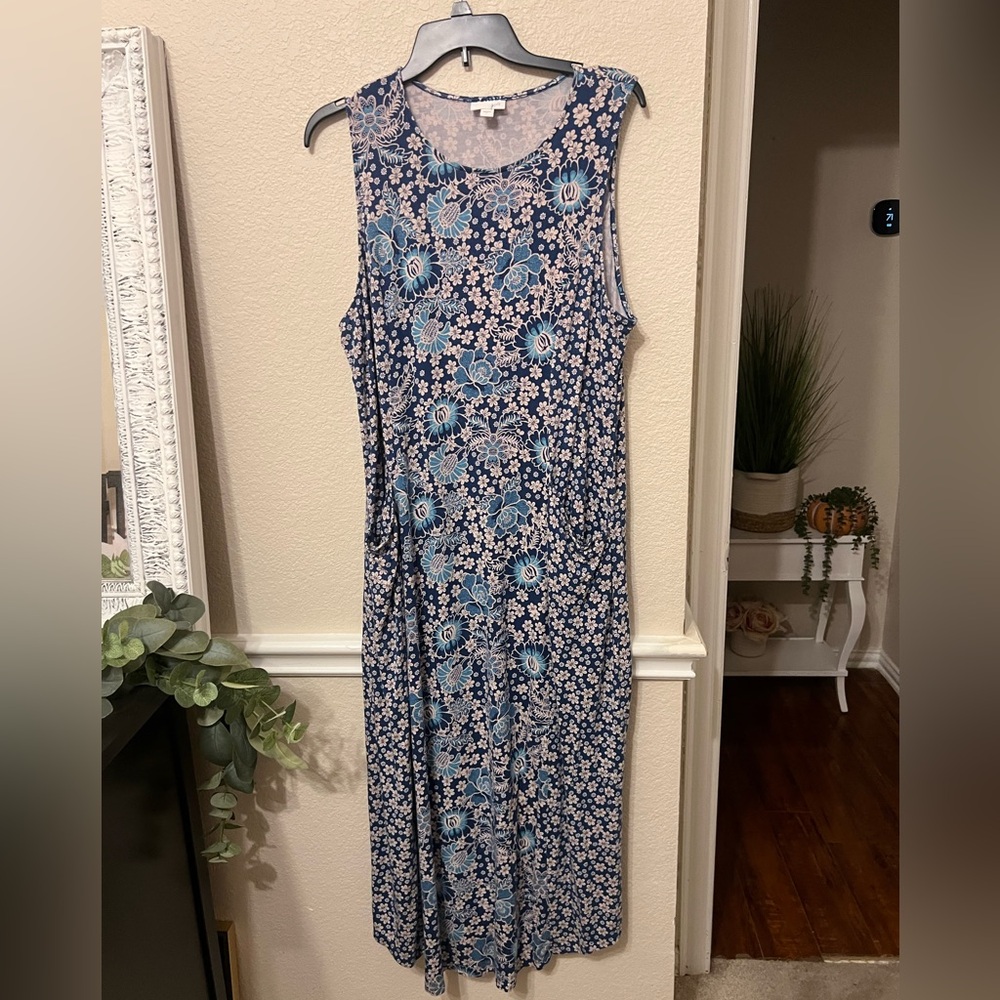 Floral Blue Sleeveless J.jill dress Large